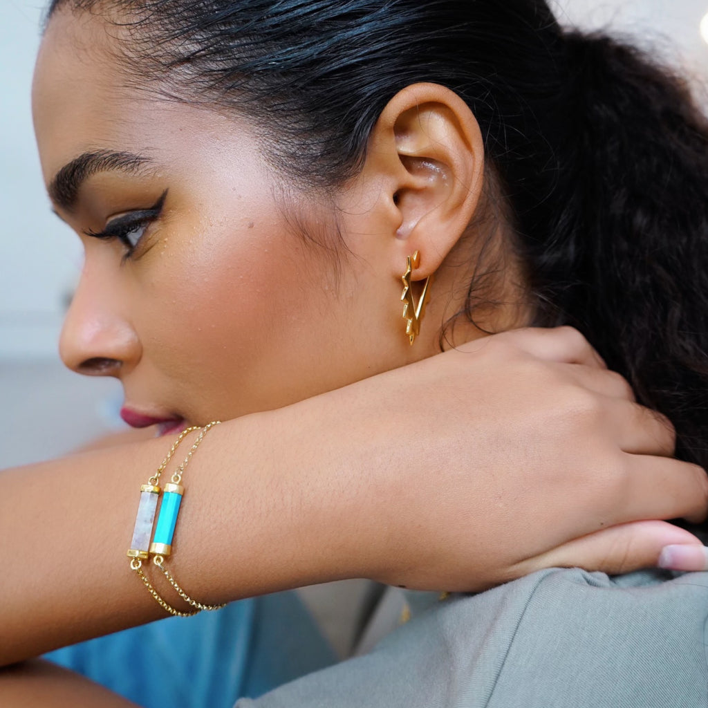 Bar of Strength Bracelet - Rock the Jumpsuit