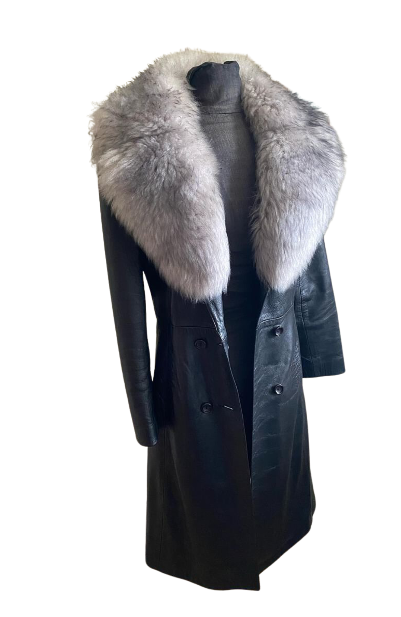 Vintage Leather Coat with Sheepskin collar